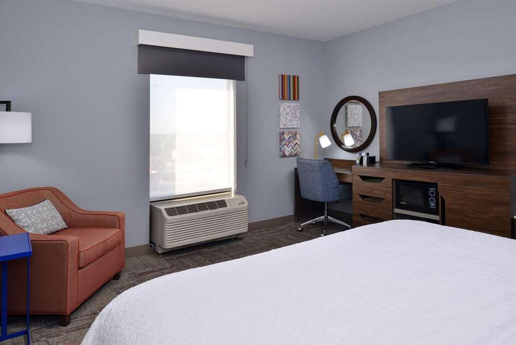 Hampton Inn Kansas City Northeast Cameră foto